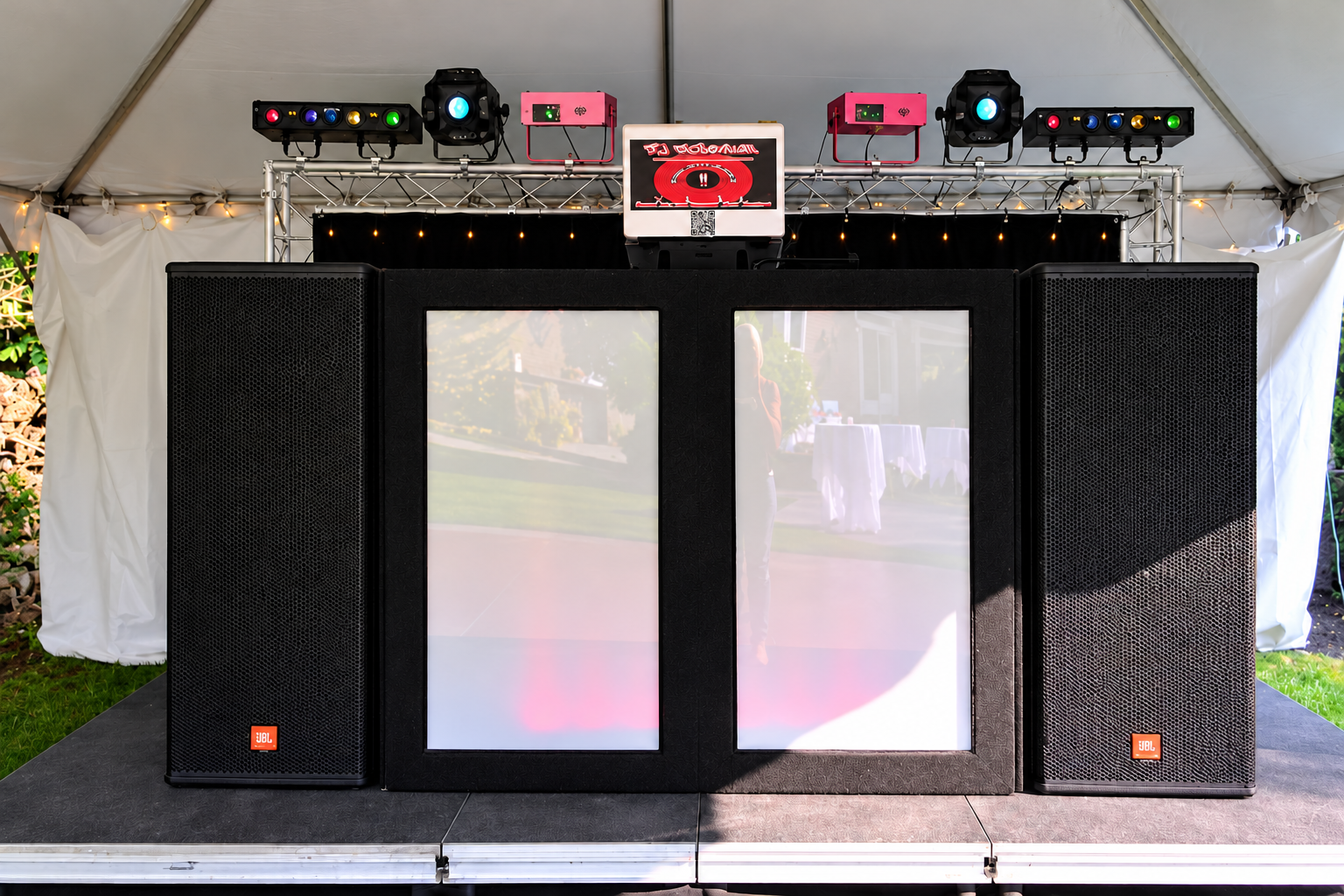 Uforia Entertainment Outdoor Package Image #5